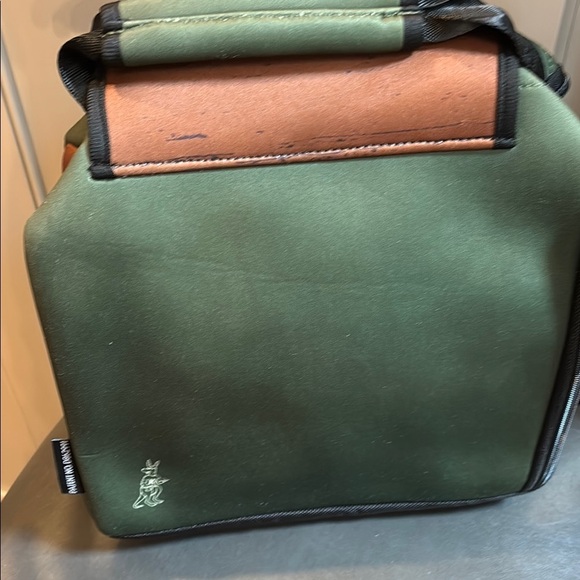 Kanga Coolers 12-Pack Kase Mate Green/ Woodgrain Handle Iceless - Picture 3 of 8